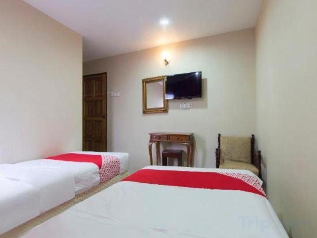 Oyo 44100 Hotel Casavilla Petaling Jaya Exterior foto