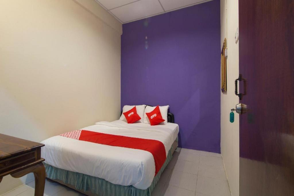 Oyo 44100 Hotel Casavilla Petaling Jaya Exterior foto