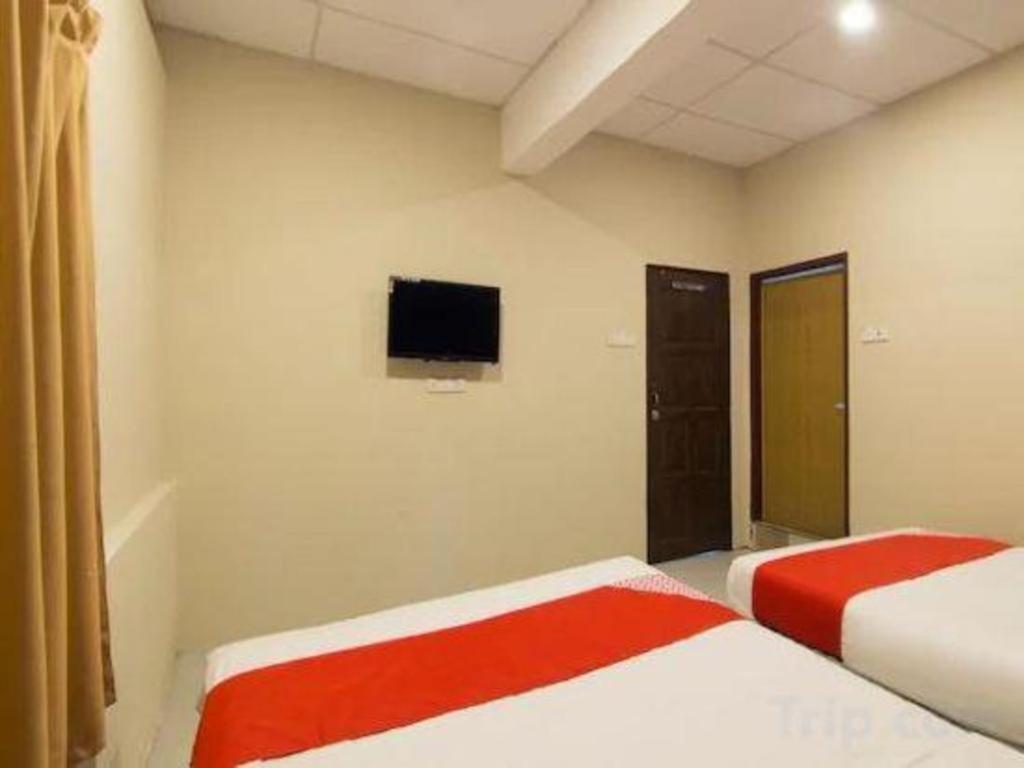 Oyo 44100 Hotel Casavilla Petaling Jaya Exterior foto